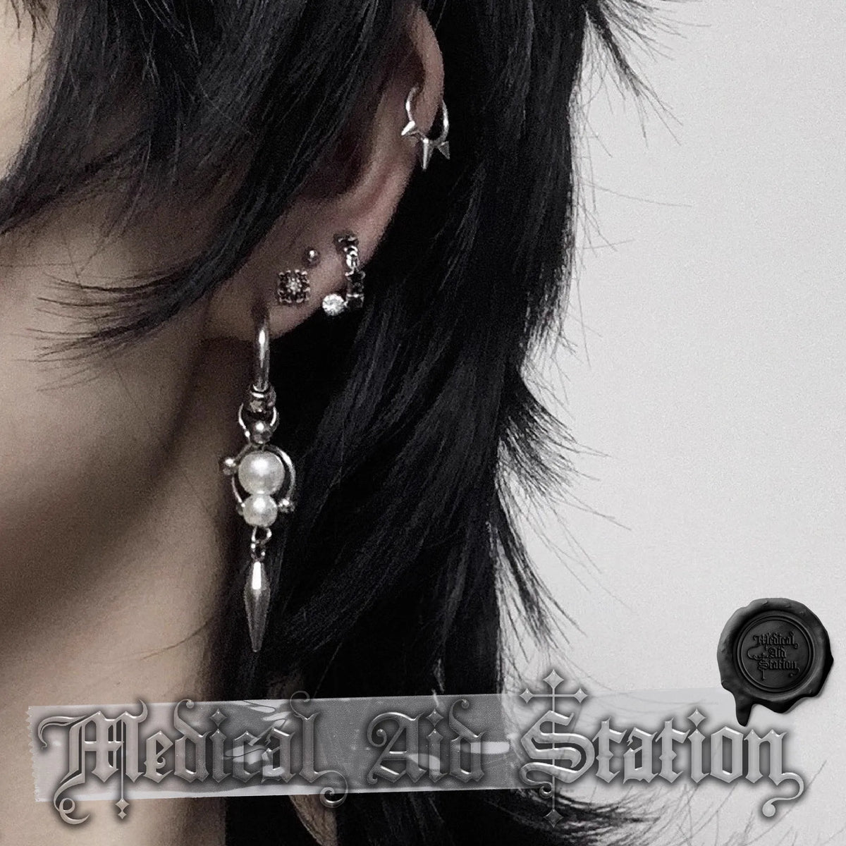 Y2K Spike Rivet Ball Pearl Hoop Earrings for Women Stainless Steel Punk Pointed Drop Earrings Gothic Jewelry Accessories