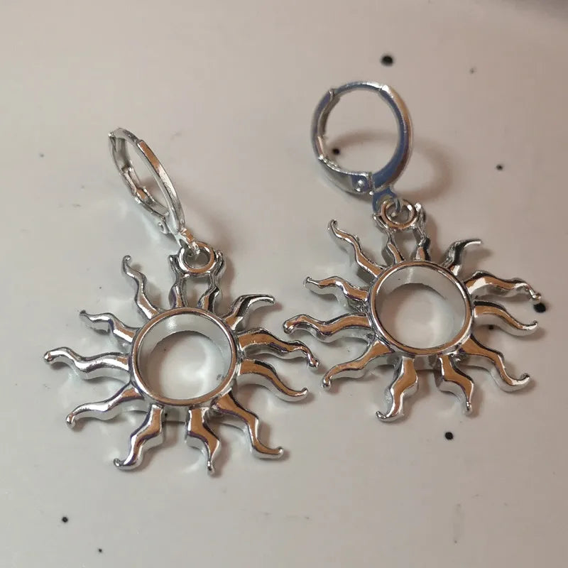 Korean Fashion Y2K Star Drop Earrings Hot Girl Harajuku sun Earring for Women Punk Jewelry
